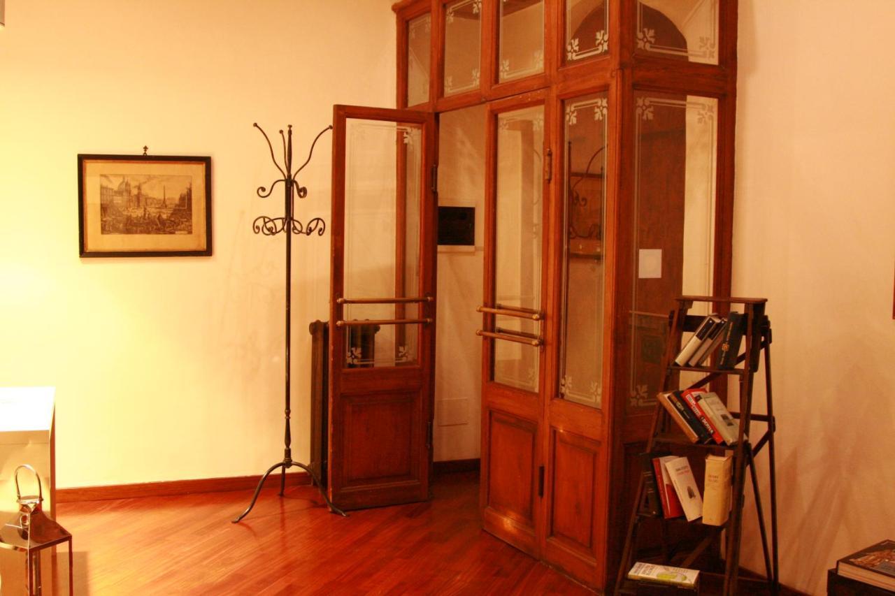 ホテル Antico Angelo - Residenza D'Epoca ヴィテルボ エクステリア 写真
