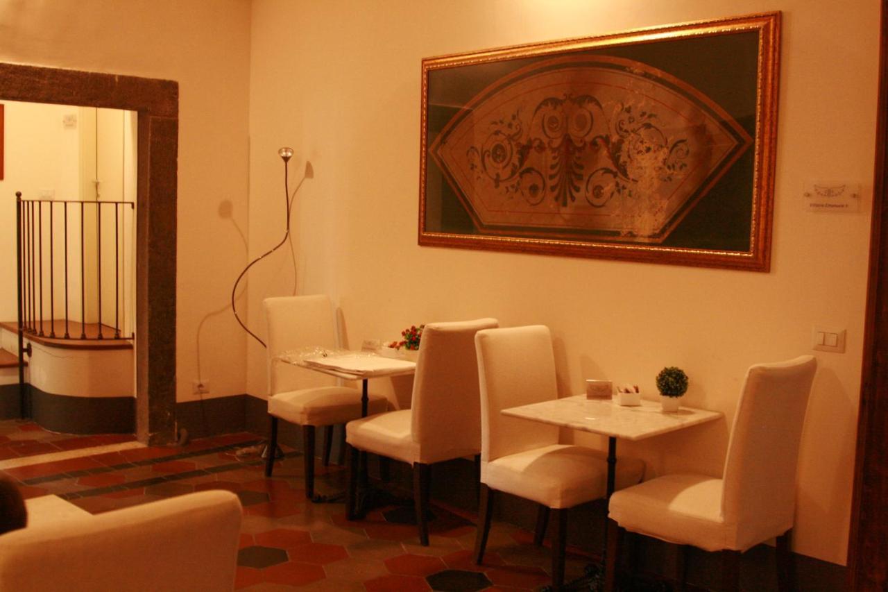 ホテル Antico Angelo - Residenza D'Epoca ヴィテルボ エクステリア 写真